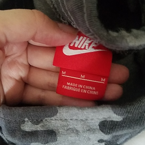 Sold - Picture 6 of 6